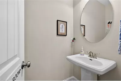 906 Maxine Street, Kernersville, NC 27284 - Photo 16