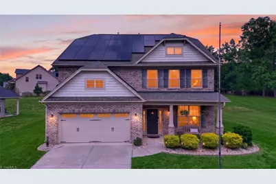 906 Maxine Street, Kernersville, NC 27284 - Photo 2