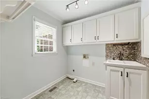 2915 Truitt Dr, Burlington, NC 27215 - Photo 14