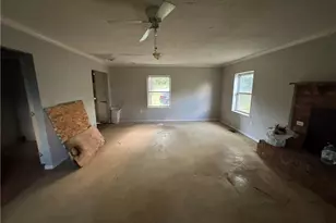 533 Thornton Rd, Mayodan, NC 27027 - Photo 4