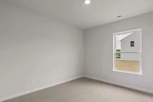 408 Jack Pine St, Thomasville, NC 27360 - Photo 6
