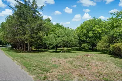 1315 Rosemary Street, Reidsville, NC 27320 - Photo 48