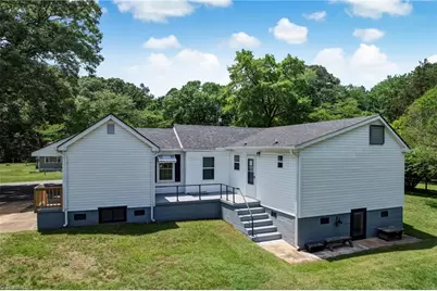 1315 Rosemary Street, Reidsville, NC 27320 - Photo 4