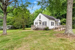 141 Vanzant Rd, Mocksville, NC 27028 - Photo 2