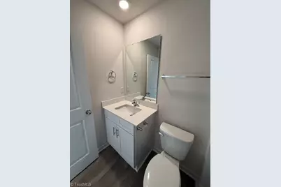 1323 Broholmer Lane, Greensboro, NC 27405 - Photo 28