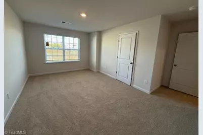 1323 Broholmer Lane, Greensboro, NC 27405 - Photo 20