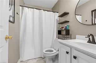 3389 Tinley Park Dr, Winston-Salem, NC 27107 - Photo 12