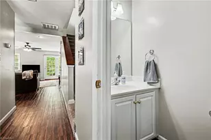 525 Highland Park Dr, Eden, NC 27288 - Photo 6