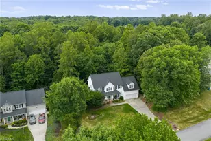 6997 Saratoga Ct, Summerfield, NC 27358 - Photo 32