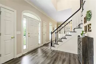 6997 Saratoga Ct, Summerfield, NC 27358 - Photo 4