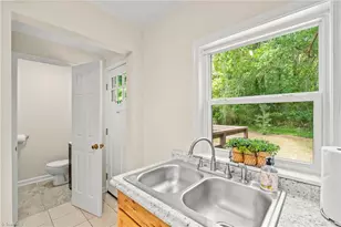 264 Beddington St, High Point, NC 27260 - Photo 14