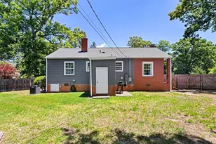 2703 Rockwood Rd, Greensboro, NC 27408 - Photo 30