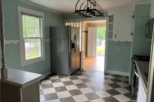 146 Westwood Ln, Elkin, NC 28621 - Photo 6