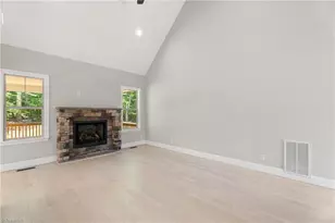5477 Meadowlark Ct, Winston-Salem, NC 27106 - Photo 14