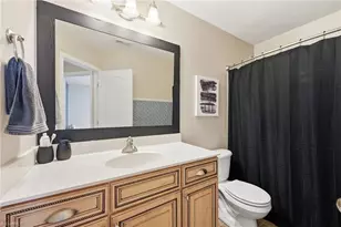 4019 Comrie Ln, Burlington, NC 27215 - Photo 18