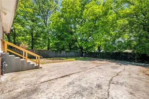 1506 Martin Luther King Jr Dr, Greensboro, NC 27406 - Photo 34