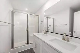 4653 Canter Pk Ln, Greensboro, NC 27410 - Photo 22