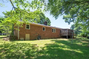 4484 Cotswold Rd, Pfafftown, NC 27040 - Photo 4