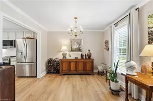 4804 Brookhaven Dr, Greensboro, NC 27406 - Photo 10