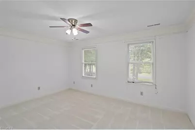 114 Willoughby Park Drive, High Point, NC 27265 - Photo 32