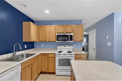 1935 Ray Alexander Drive, Greensboro, NC 27410 - Photo 20