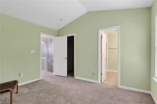 1935 Ray Alexander Dr, Greensboro, NC 27410 - Photo 38