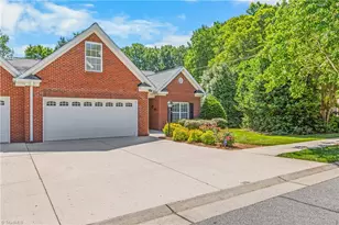1595 Langdon Village Dr, Clemmons, NC 27012 - Photo 4