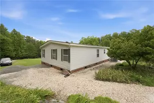 4124 Swannie Coble Rd, Snow Camp, NC 27349 - Photo 4