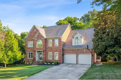 5307 Coveview Court, Greensboro, NC 27407 - Photo 2