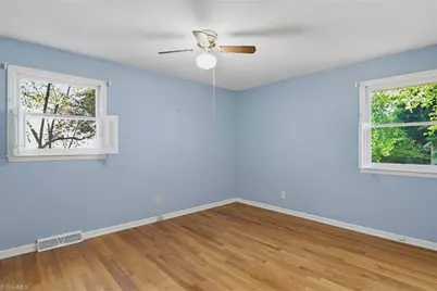5302 Ainsworth Drive, Greensboro, NC 27410 - Photo 22