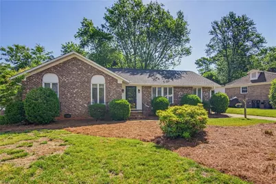 5302 Ainsworth Drive, Greensboro, NC 27410 - Photo 2