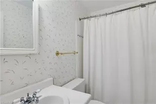 5302 Ainsworth Dr, Greensboro, NC 27410 - Photo 24