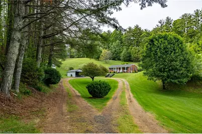 8693 Nc Highway 88 E, Laurel Springs, NC 28644 - Photo 4