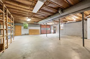 2025 Duckworth Ct, Winston-Salem, NC 27106 - Photo 40