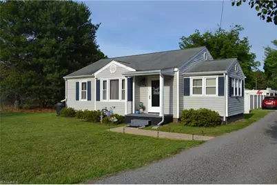 305 N 10th Avenue, Mayodan, NC 27027 - Photo 2