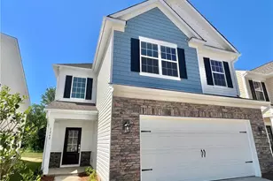 5260 Amaryllis Wy, Winston-Salem, NC 27104 - Photo 2