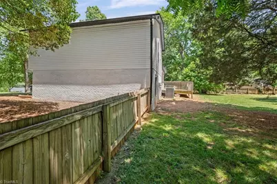 1111 5th Avenue, Lexington, NC 27295 - Photo 8