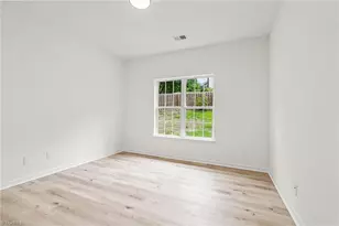 4408 Camden Ridge Dr, Greensboro, NC 27410 - Photo 26