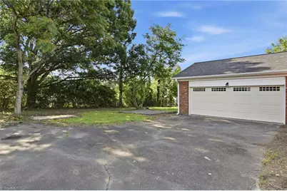 4021 Whitfield Road, Winston-Salem, NC 27105 - Photo 30