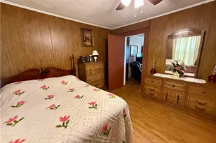 212 S 6th Ave, Mayodan, NC 27027 - Photo 14
