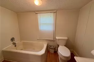 212 S 6th Ave, Mayodan, NC 27027 - Photo 18