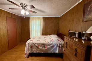 212 S 6th Ave, Mayodan, NC 27027 - Photo 16