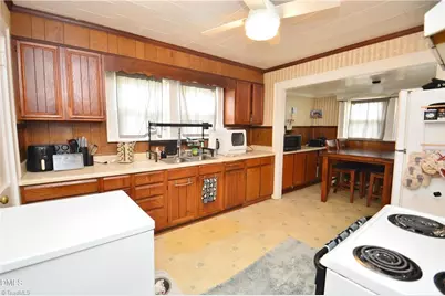 1713 Lower Hopedale Road, Burlington, NC 27217 - Photo 8