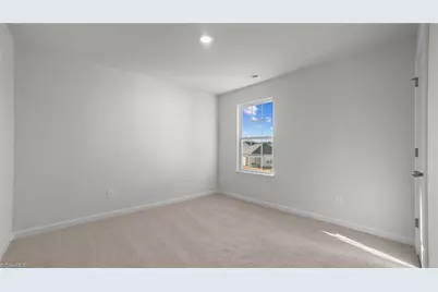635 Beechwood Circle, Thomasville, NC 27360 - Photo 22