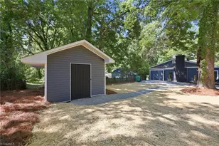 1112 Guyer St, High Point, NC 27262 - Photo 34