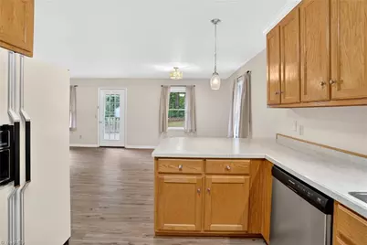 2387 Woodridge Drive, Asheboro, NC 27205 - Photo 10