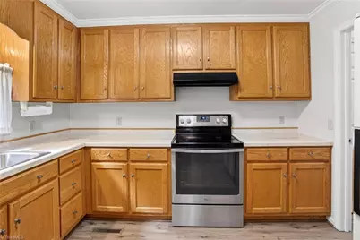 2387 Woodridge Drive, Asheboro, NC 27205 - Photo 12