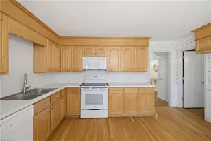1104 Arbor Ln, Reidsville, NC 27320 - Photo 18
