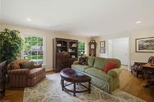 1711 Duval Dr, Greensboro, NC 27410 - Photo 8