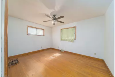 223 Hedgecock Road, High Point, NC 27265 - Photo 14
